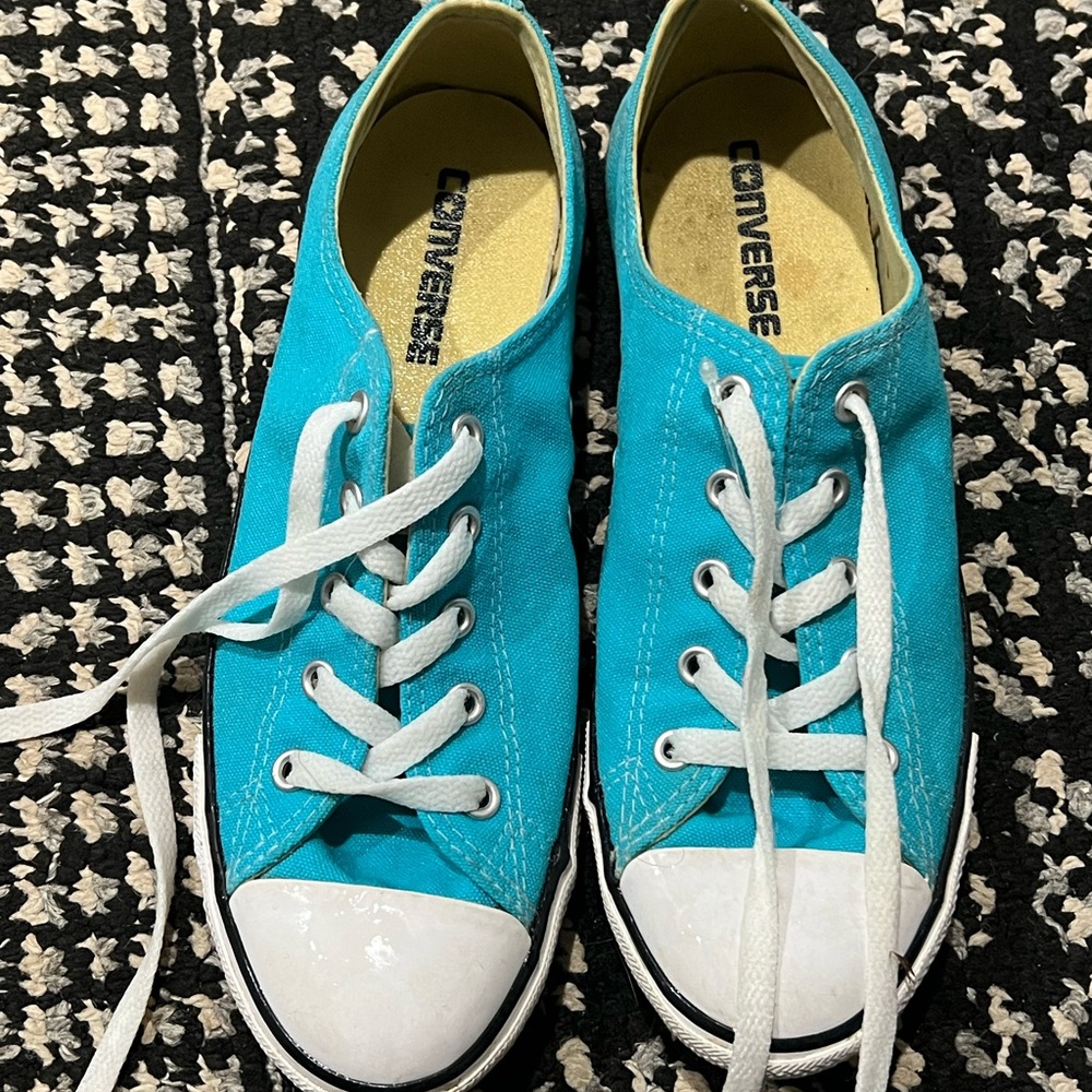 Womens turquoise Converse